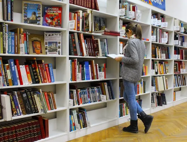 mengapa ibu muda harus baca buku keuaangan